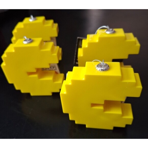 Lot 0f 4 New Pac Man Yellow Game Figures Christmas Ornament  Decor 2024 Ruz - Picture 3 of 9